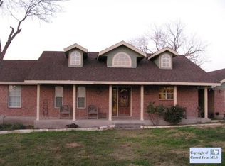 502 Franch Rd, Seguin, TX 78155