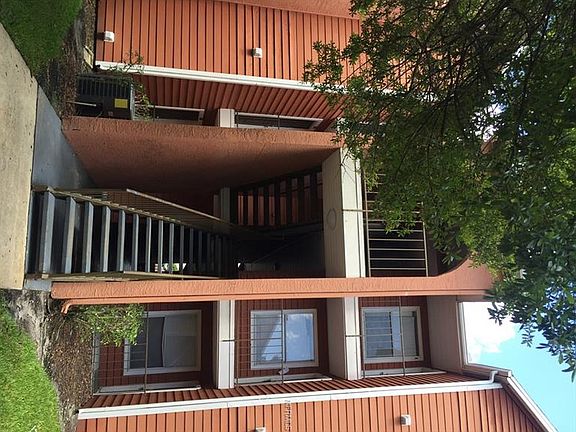 2nd image of 4708 Walden Cir #24