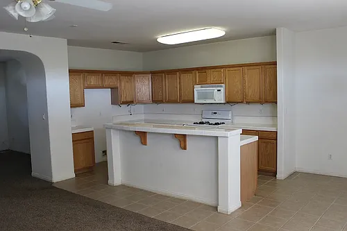 12111 Great Country Dr Photo 1