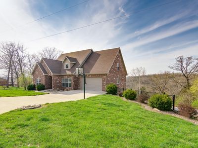 6910 Rocky Valley Rd, Jefferson City, MO, 65101