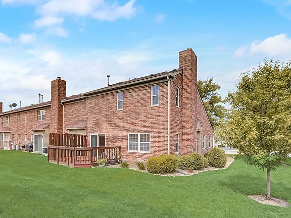 5th image of 301 Cromwell Ct