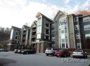 2000 Olde Eastwood Vlg, Asheville, NC 28803