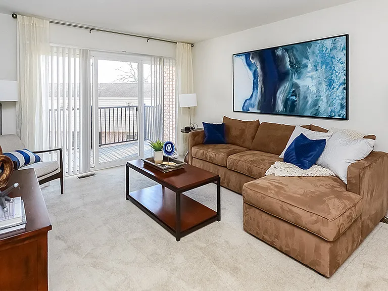 Sherry Lake Apartment Homes — Photo 7