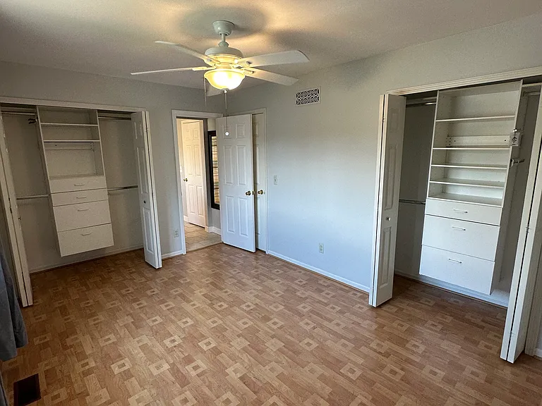 1336 E Lincoln St — Photo 9