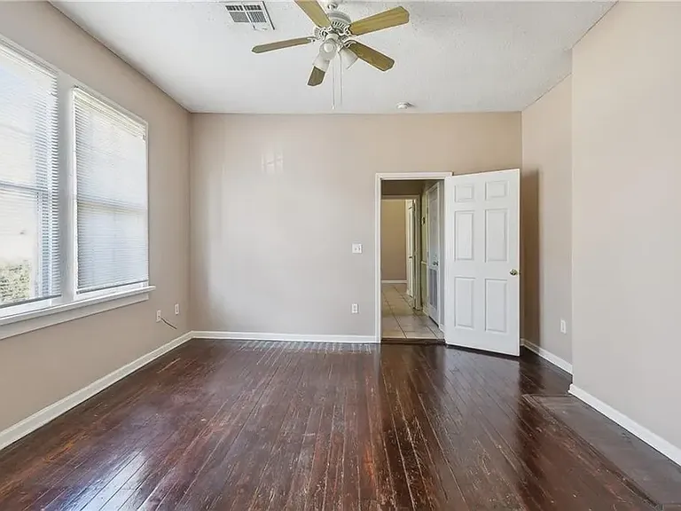 3111 General Taylor St — Photo 4