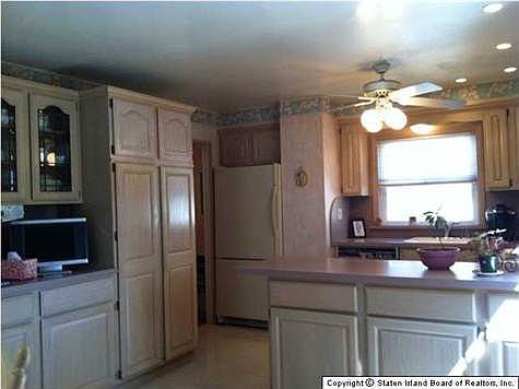 2nd image of 399 Katan Ave
