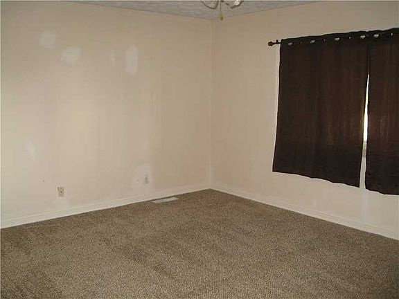 Living Room. Extra large living room