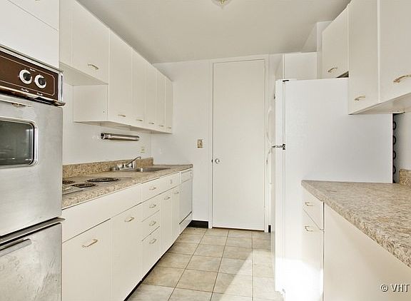 5th image of 4800 S Chicago Beach Dr APT 1608N