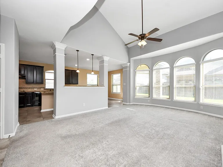 9427 Sapphire Bay Ln — Photo 9
