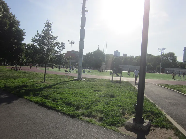 21 Kingsland Ave #3R — Photo 20