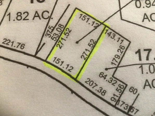 319 Batchelor St, Granby, MA 01033