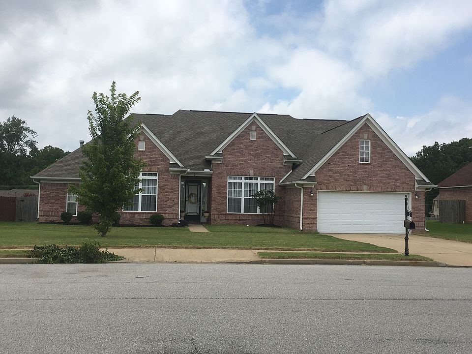 1st image of 2 E Grand Heights Dr