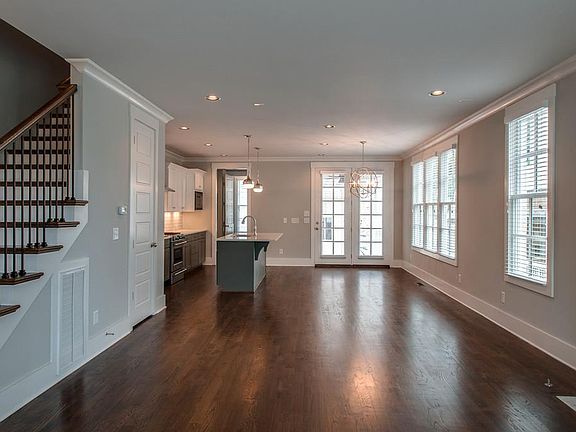 4th image of 2116B Natchez Trce