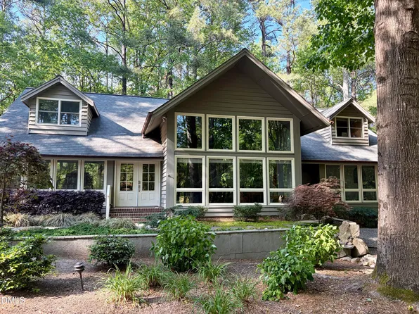 1216 Teaberry Ct, Cary, NC 27519