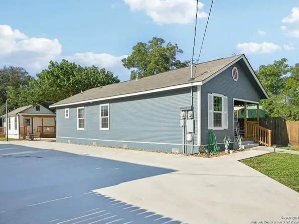 1006 Center St, San Antonio, TX 78202