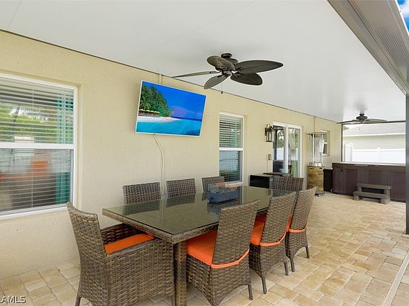 4th image of 3006 SW 1st Place Cpe