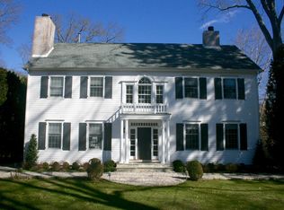 60 Benjamin St, Old Greenwich, CT 06870
