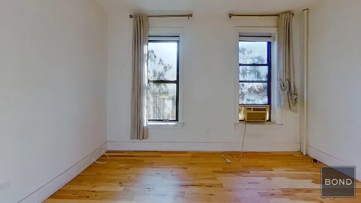 Rented by Bond New York | media 2