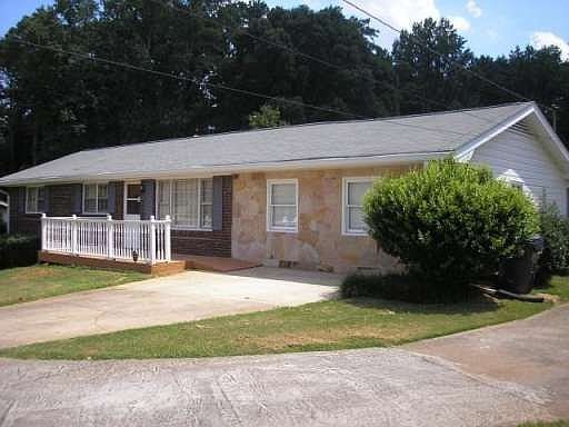 1st image of 846 Casco Dr