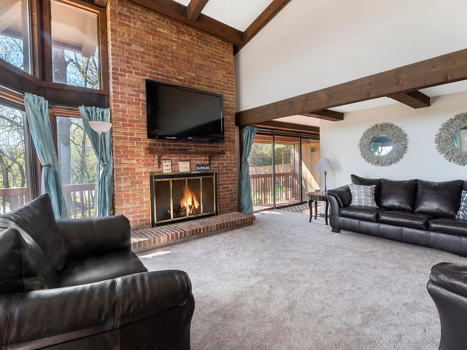 1st image of 820 Aspen Dr #A-3