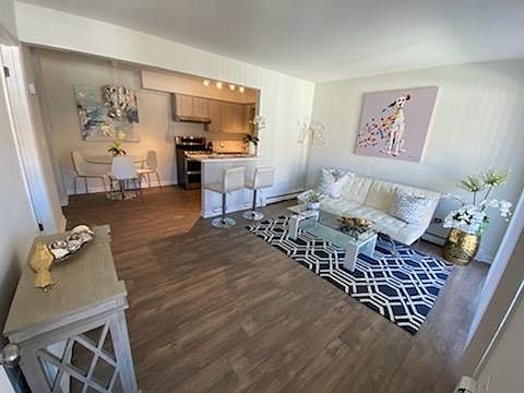 2nd image of 3721 N Ruby St #209S