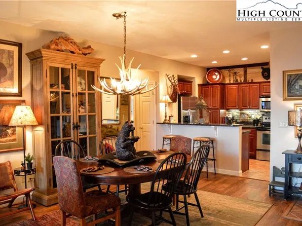 269 Pleasant Vw Unit D, Sugar Mountain, NC 28604