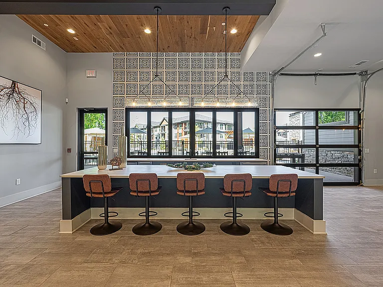 Populus Westside — Photo 3