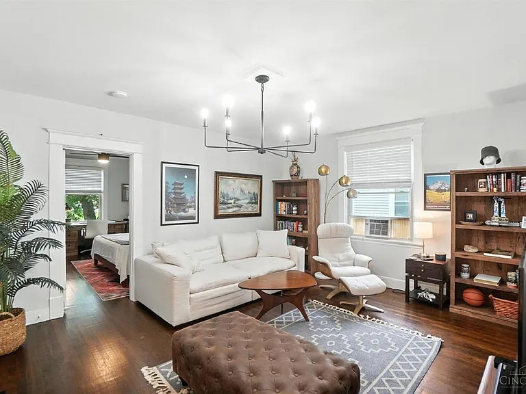 3243 Bach Ave #1 — Photo 4