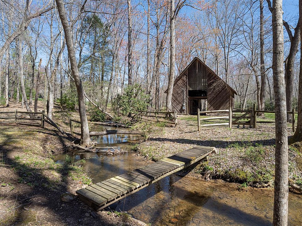 552 Avery Creek Rd, Arden, NC 28704 MLS 4006085 Zillow