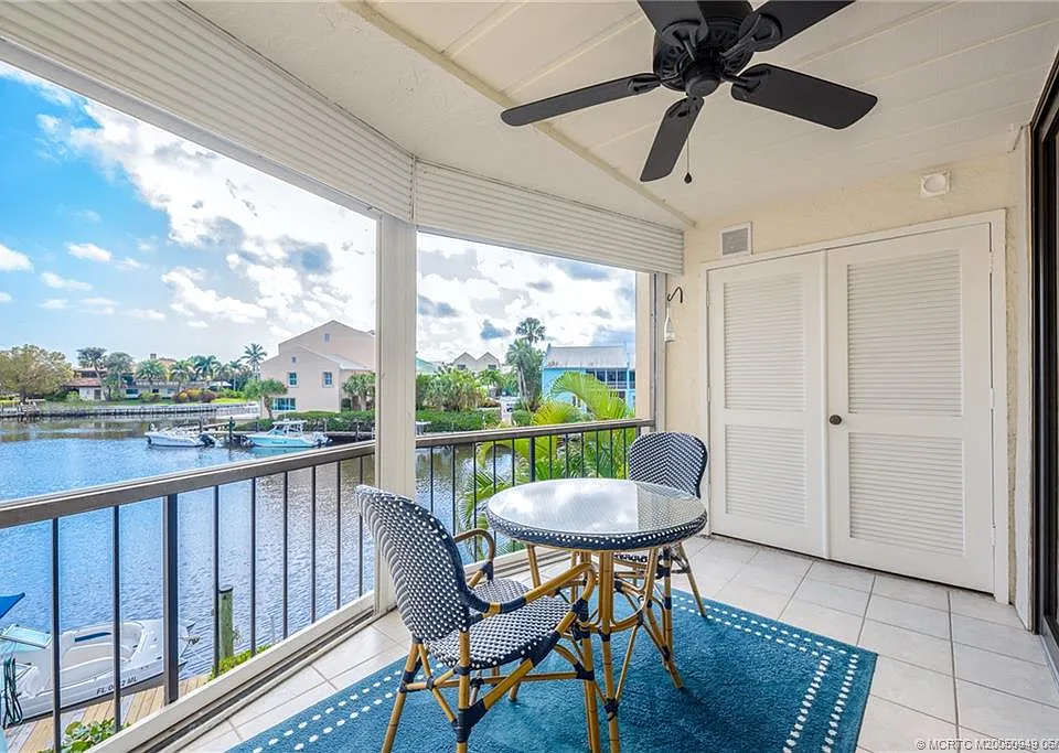 3901 SE Saint Lucie Blvd #44