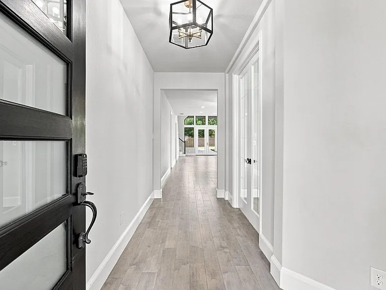 15026 Joe Lair Dr — Photo 7