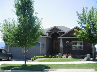 4465 Park Ridge Dr, Medford, OR 97504