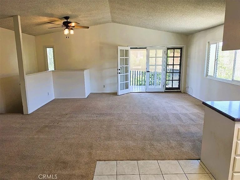 4442 E Addington Dr — Photo 4
