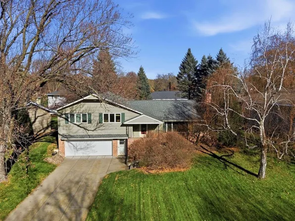 4804 Trillium Ln, Edina, MN 55435