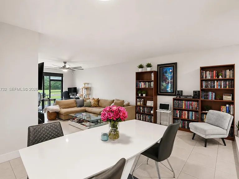 7758 La Mirada Dr #7758 — Photo 6