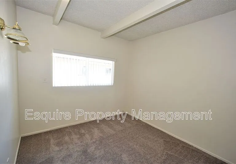 2050 N Ventura Rd #4 — Photo 9