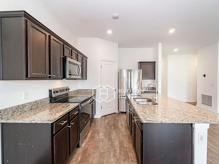 5824 Bullock Pl — Photo 9