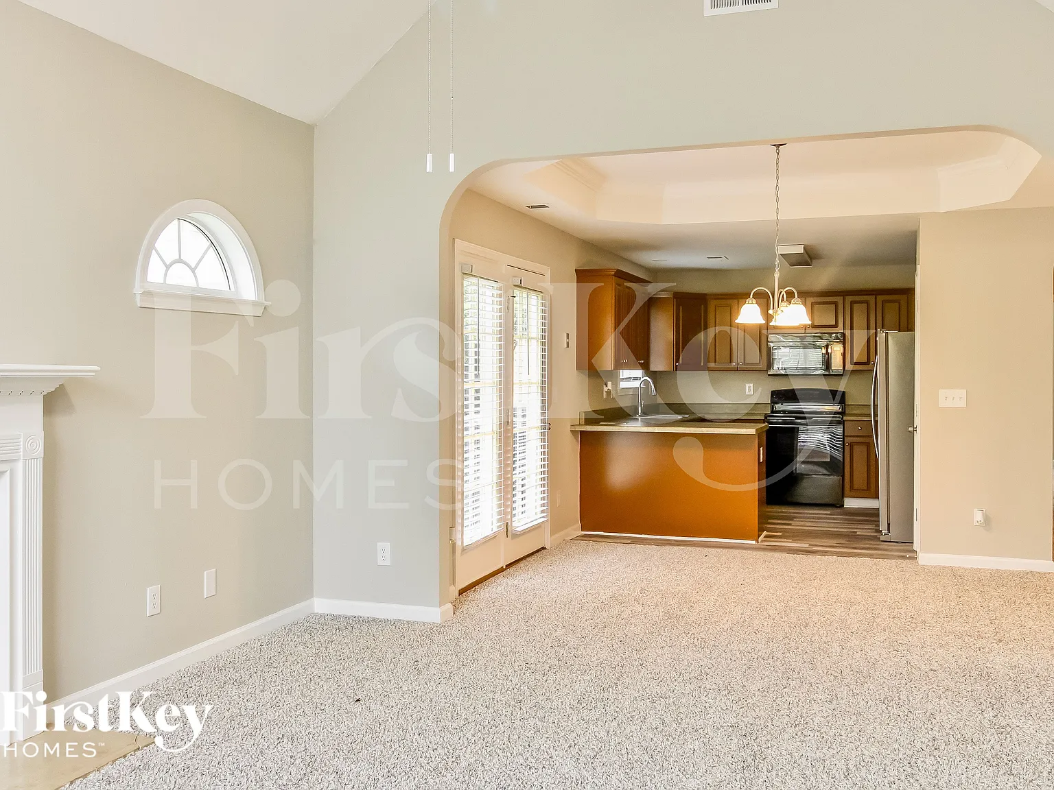 3 bed, 2.0 bath, 1446 sqft, $1,800 — Photo 3