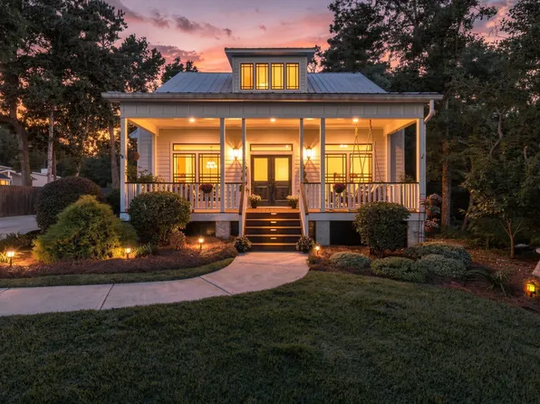 103 Yachting Cir, Lexington, SC 29072