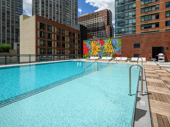 155 Bay Street image 26 of 44