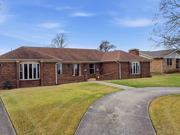 4th image of 9811 Miller Rd