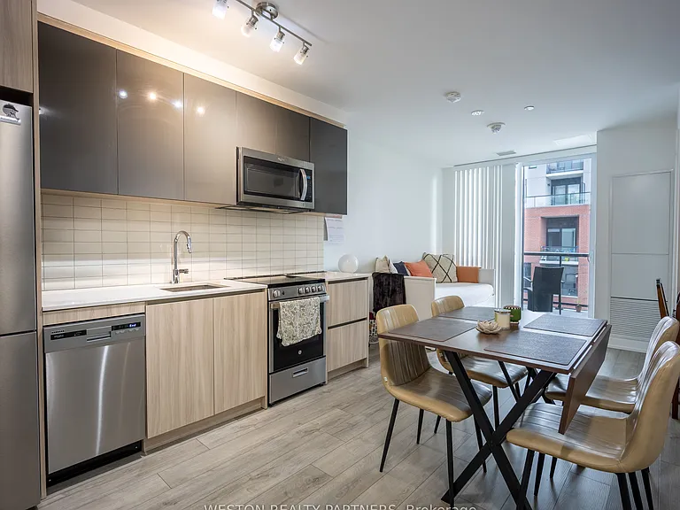 3100 Keele St #605 — Photo 6