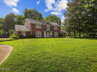 4015 Boxwood Cir, Jackson, MS 39211