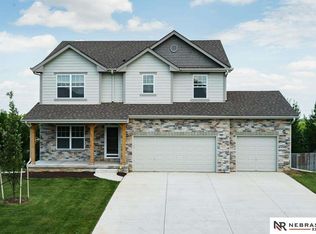 2127 S 192nd Ave, Omaha, NE 68130