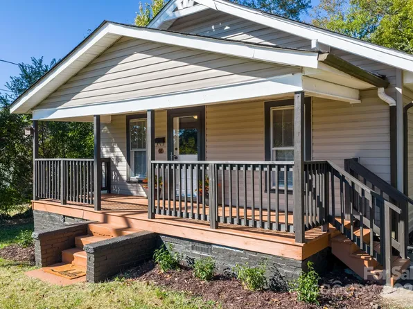 118 26th St SW, Hickory, NC 28602