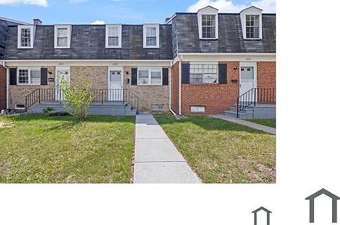 3rd image of 2029 Barry Rd