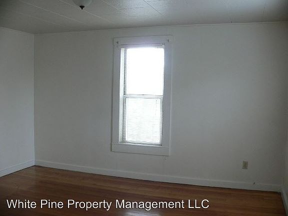 4th image of 502 S Asbury St APT 3