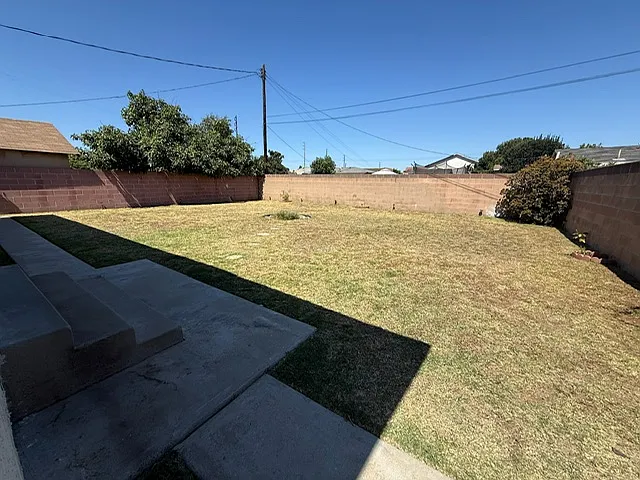 22020 Grace Ave — Photo 19