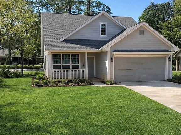 2nd image of 111 Sharon Ln