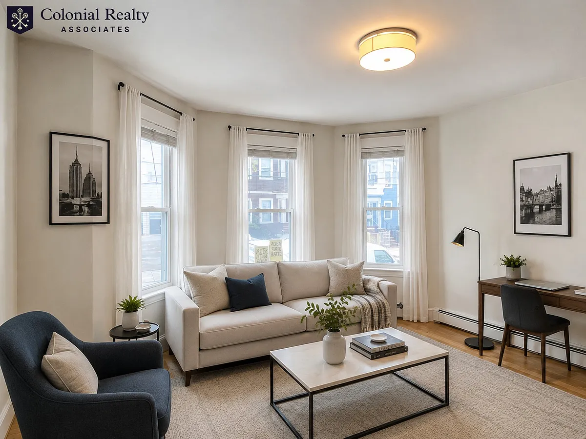 Building Photo - 319 Columbia St #1A